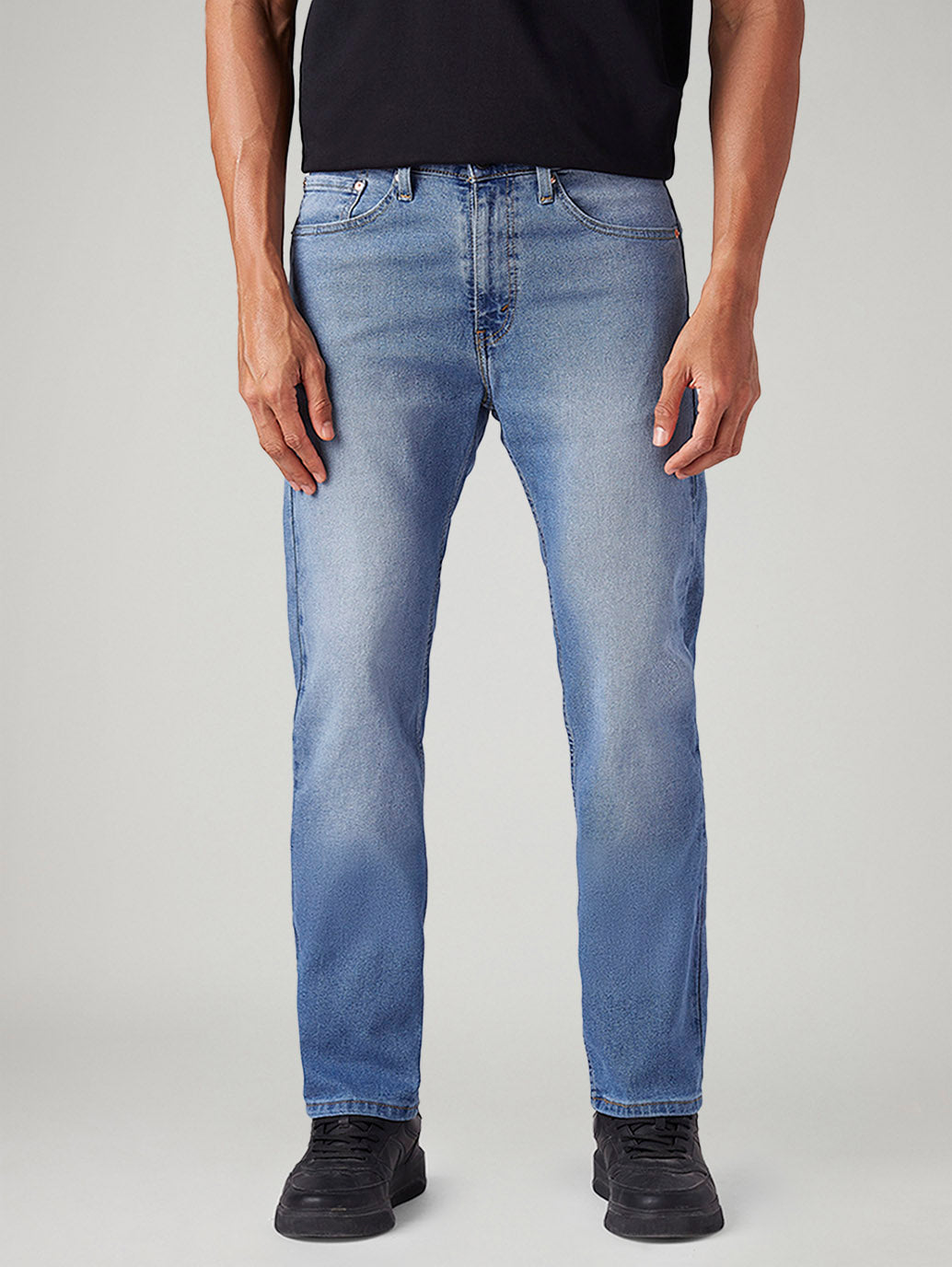 Men's 505 Light Blue Straight Fit Mid Rise Jeans - Front View