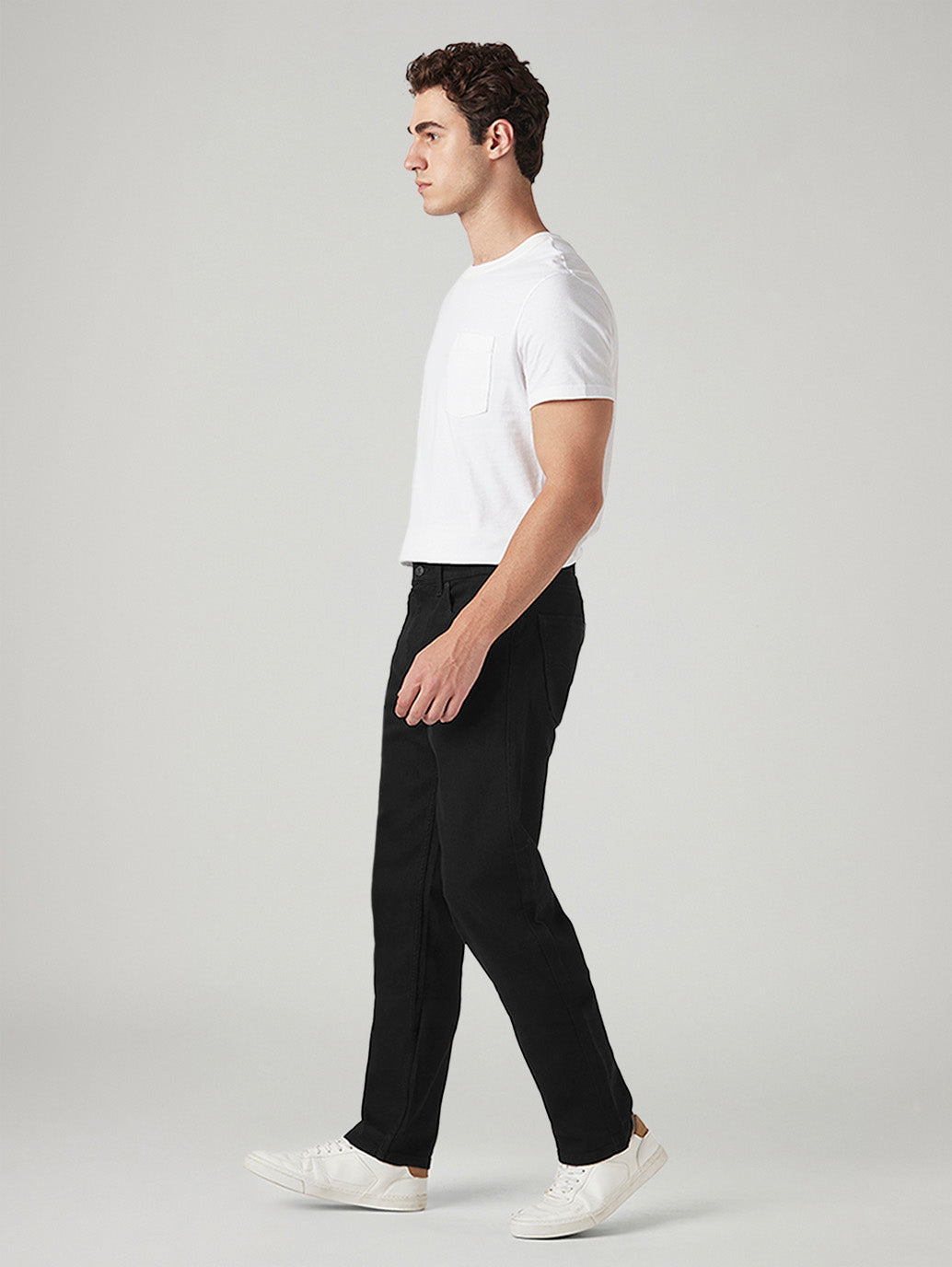 Men's 505 Black Straight Fit Mid Rise Jeans - Side View