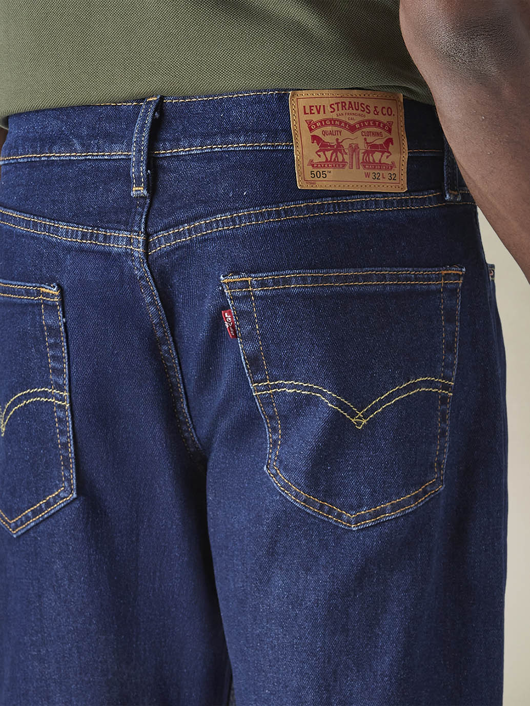 Mens 505 Mid Rise Straight Fit Cotton Stretch Blend Jeans - Detail View