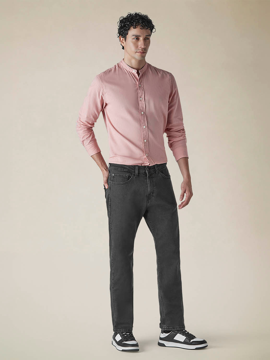Men's 505 Charcoal Grey Straight Fit Mid Rise Jeans - 6533f319-f23b-4ca2-8cfb-05e79452c776 View