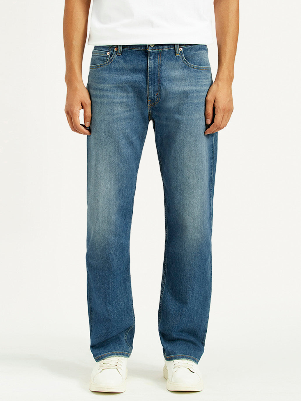 Men's 555 Med Indigo Loose Fit Mid Rise Jeans - Front View