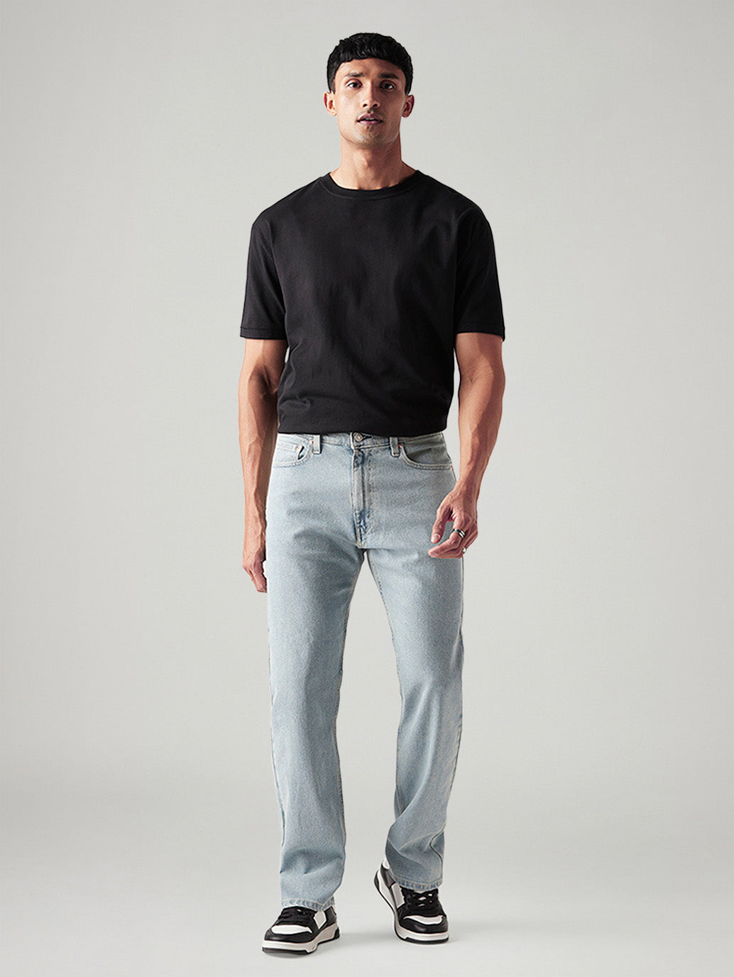 Men's 555 Light Blue Relaxed Straight Fit Mid Rise Jeans