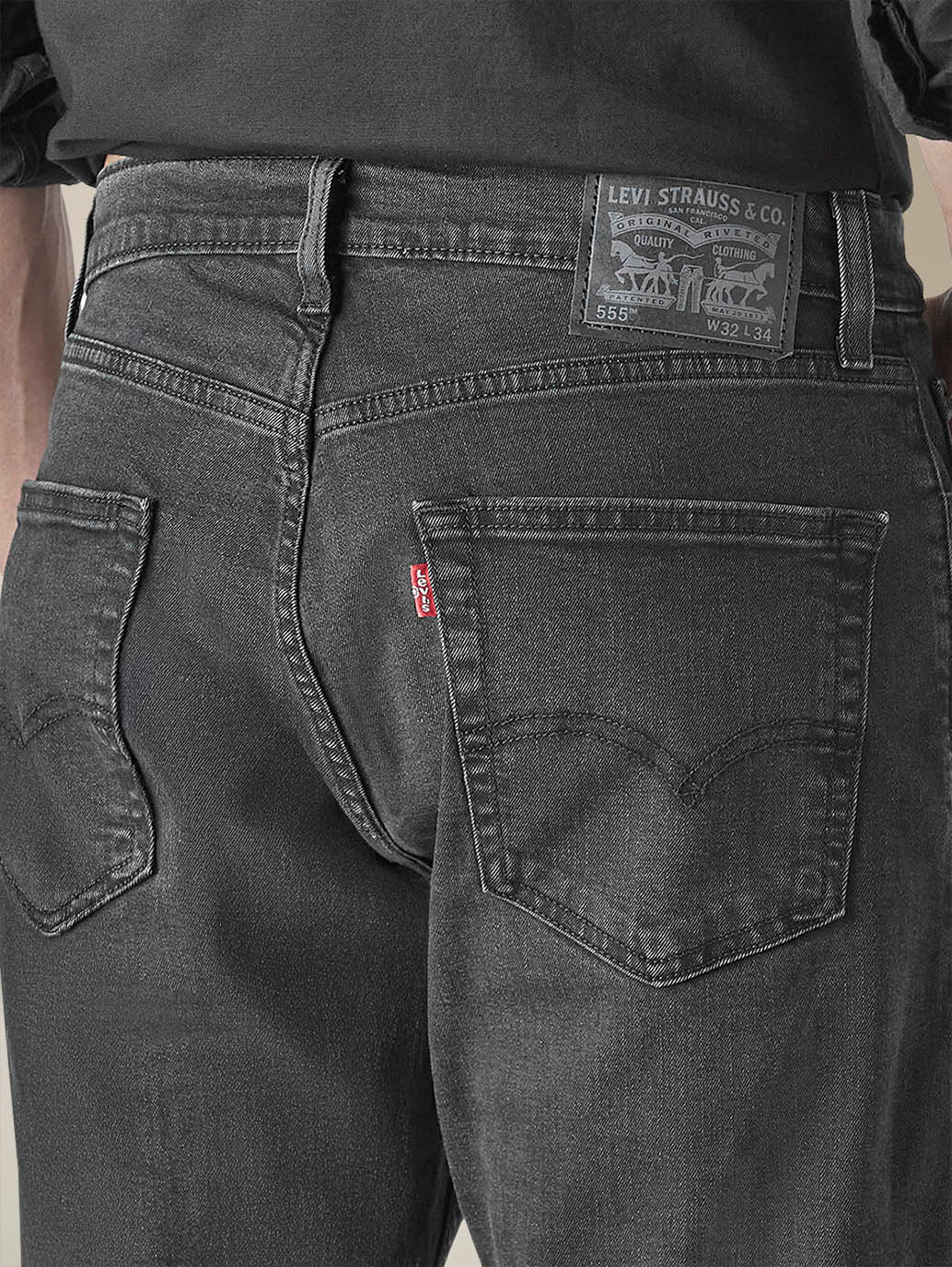 Men's 555 Charcoal Grey Relaxed Straight Fit Mid Rise Jeans - Detial View