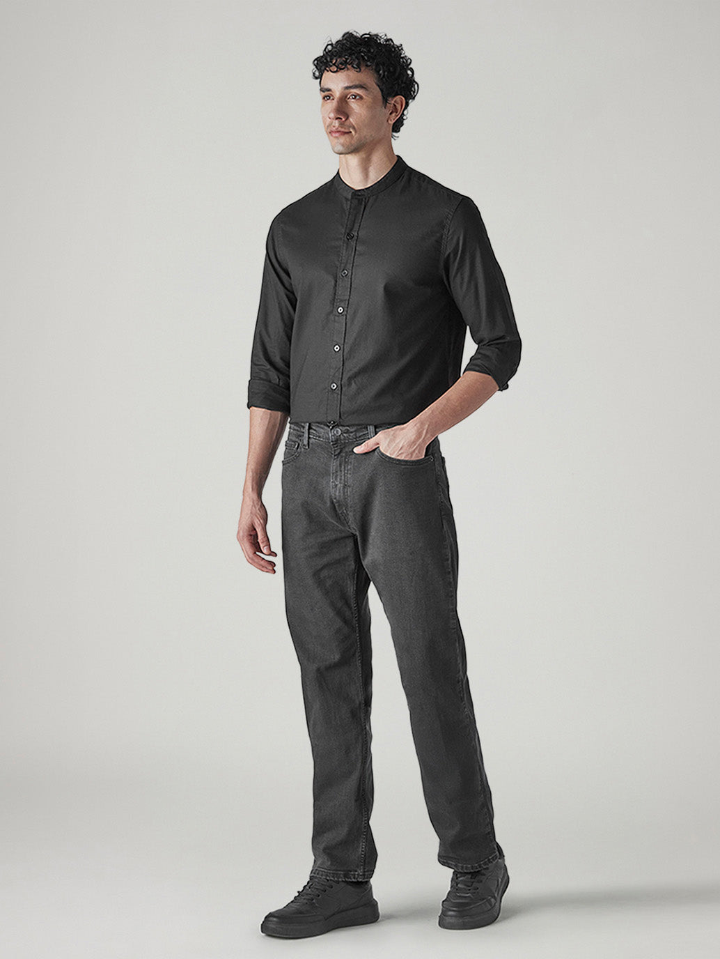 Men's 555 Charcoal Grey Relaxed Straight Fit Mid Rise Jeans - Side View
