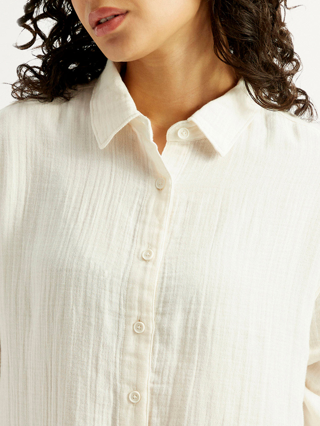 Women's Solid Relaxed Fit Shirt - Detail View