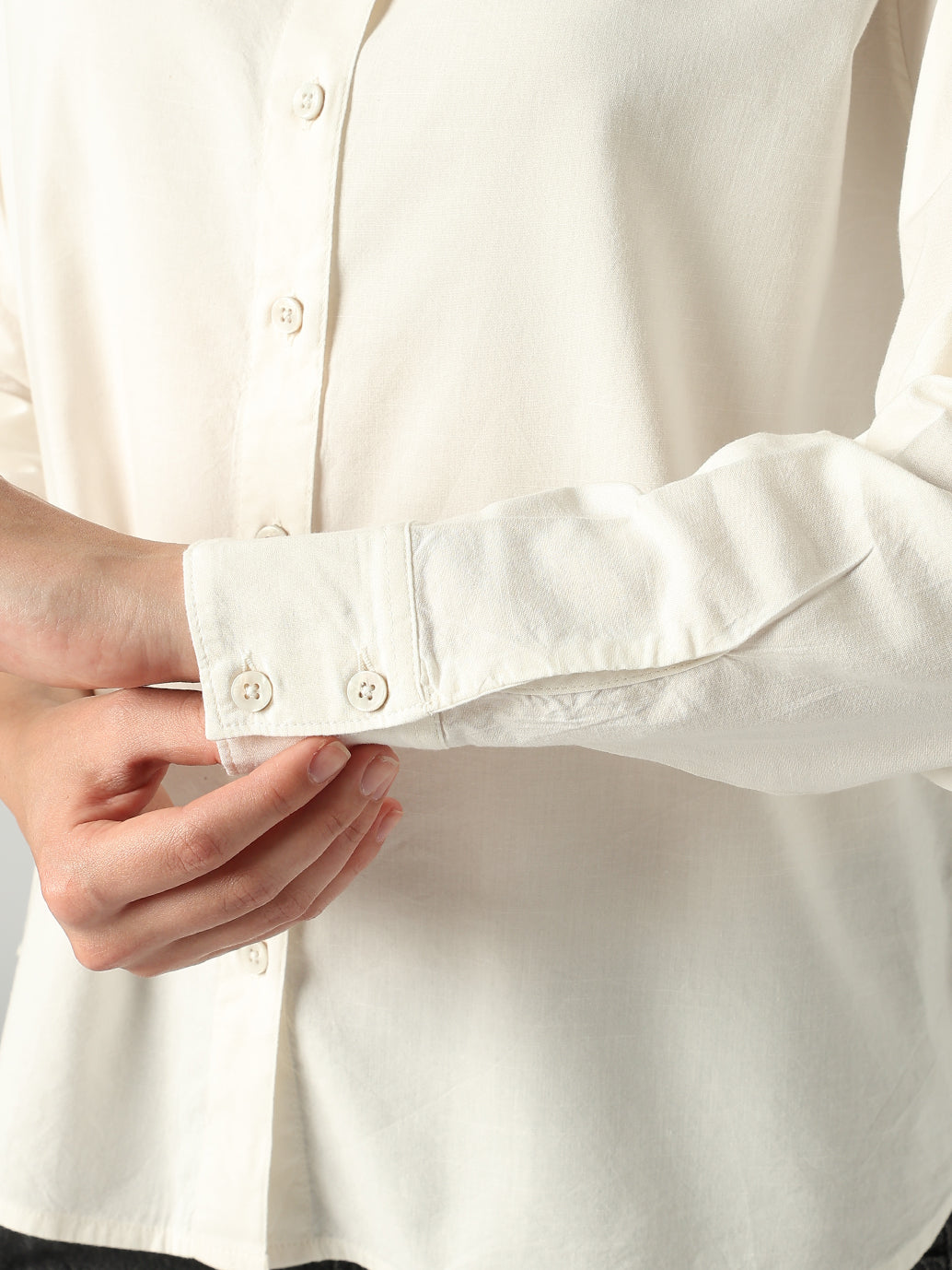 Women's Solid Relaxed Fit Shirt - Detail View