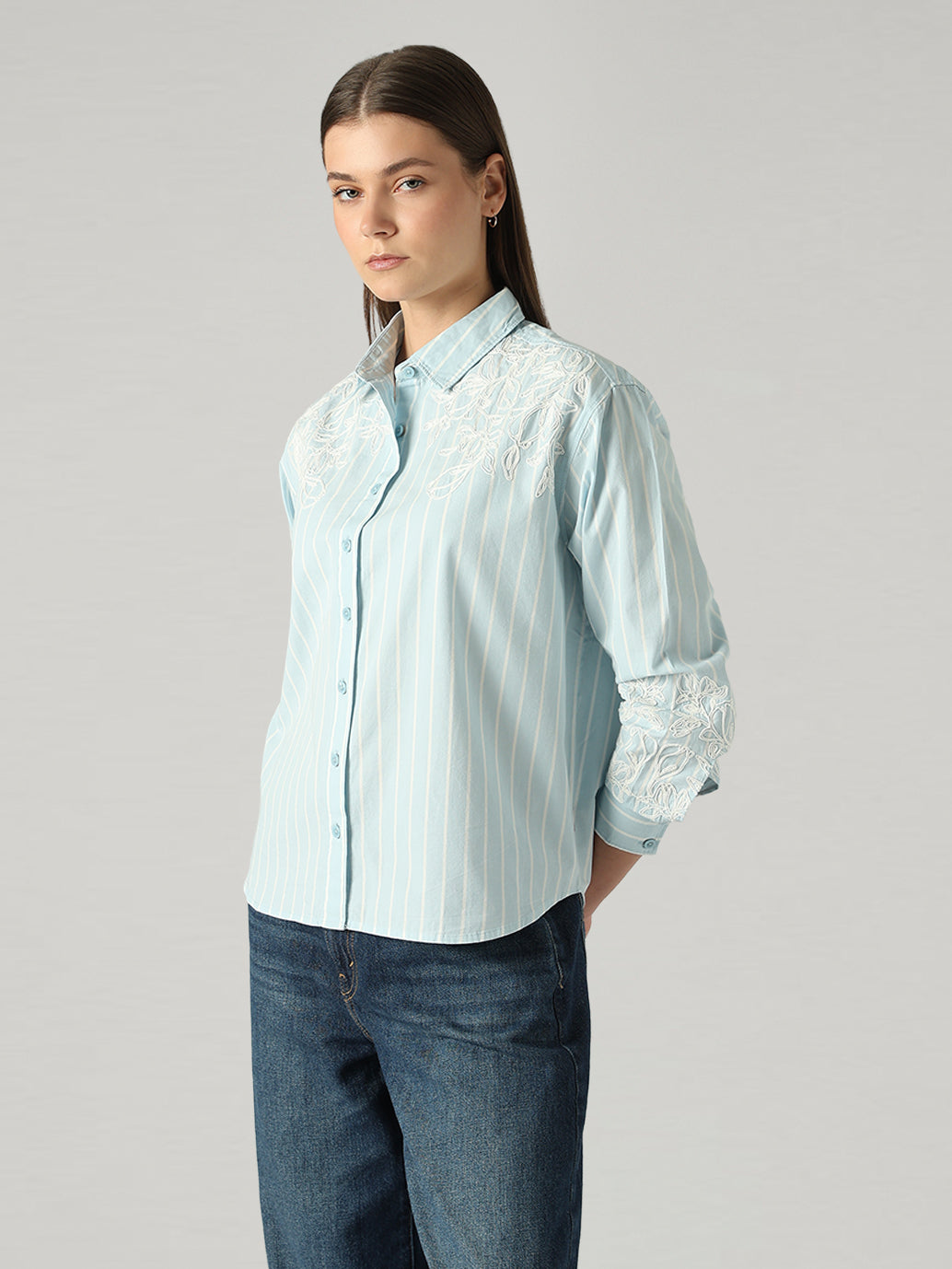 Women's Embroidery Detail Relaxed Fit Poplin Shirt - Side View
