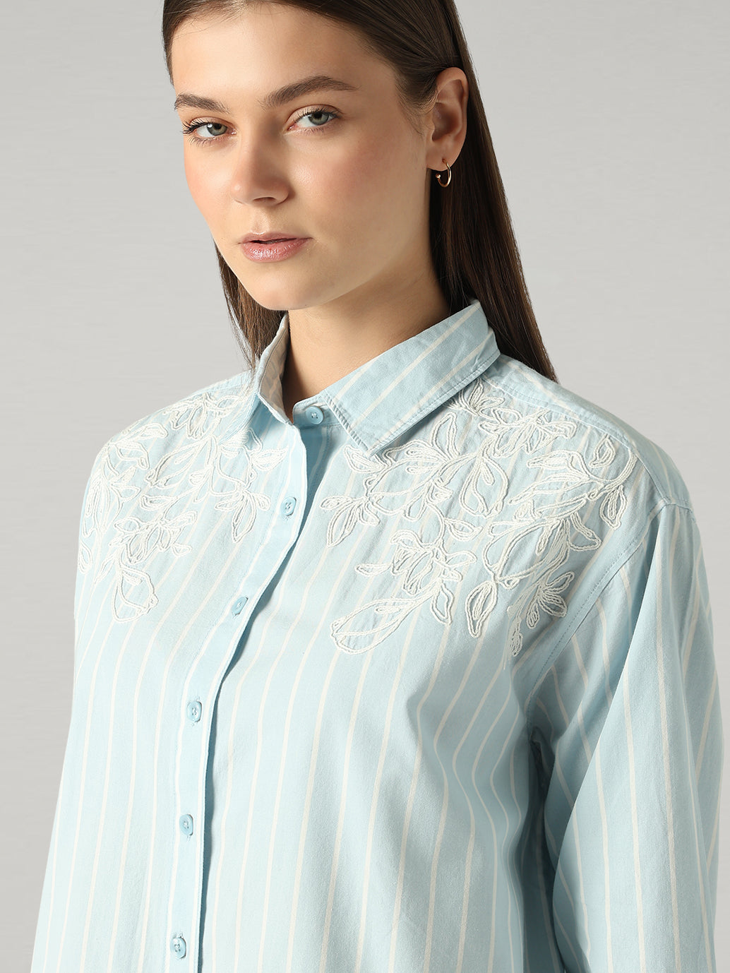 Women's Embroidery Detail Relaxed Fit Poplin Shirt - Detail View