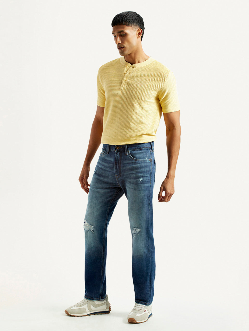 Men's 505 Blue Straight Fit Mid Rise Jeans - Side View