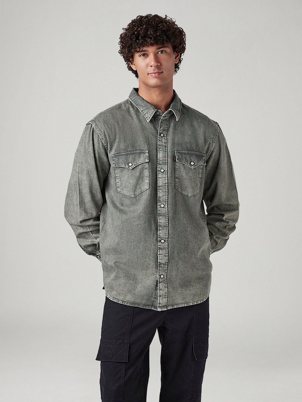 Men's Solid Relaxed Fit Denim Shirt - Front View