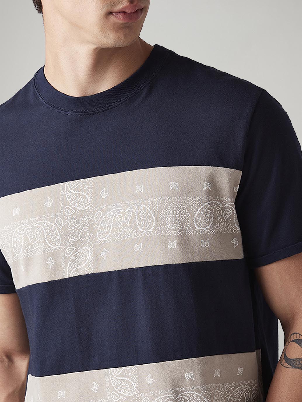 Men's Striped Loose Fit T-Shirt - Detail View