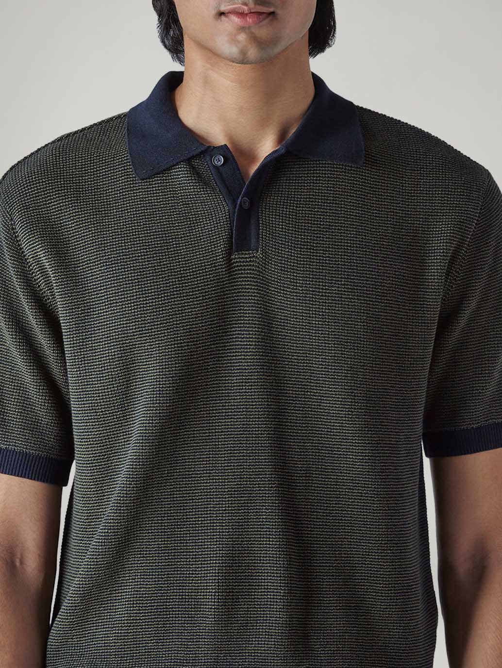 Men's Colorblock Regular Fit Polo T-Shirt - detail View