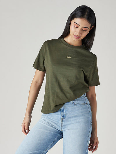 levi's Women's Solid Relaxed Fit T-Shirt-picture-17