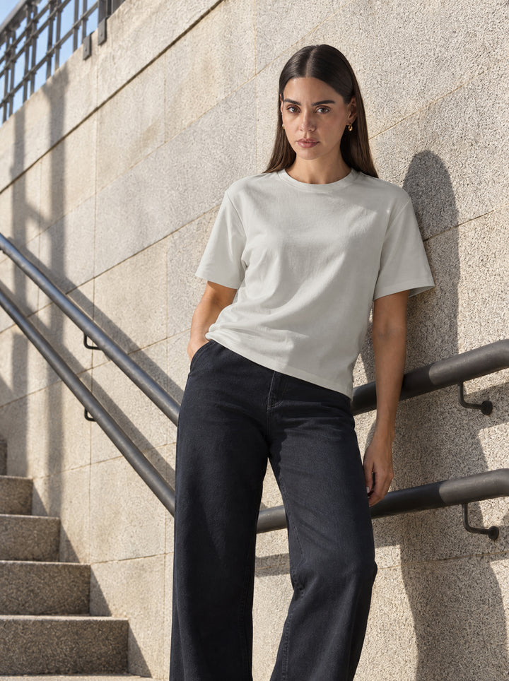 Women's Solid Crew Neck Relaxed Fit Interlock T-Shirt