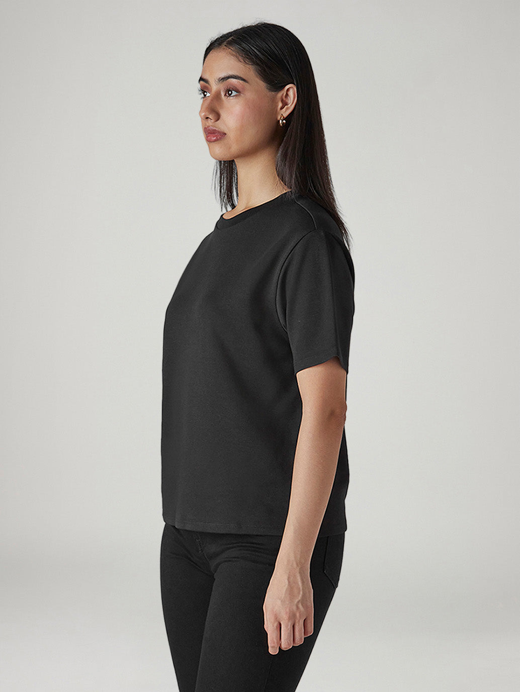 Women's Solid Crew Neck Relaxed Fit Interlock T-Shirt - 20 View