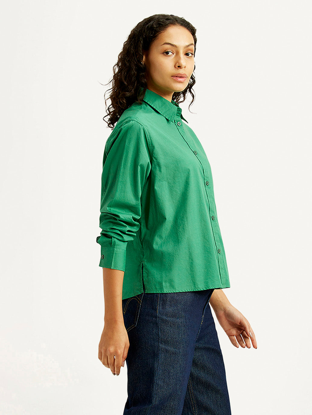 Women's Solid Green Relaxed Fit Poplin Shirt - Side View
