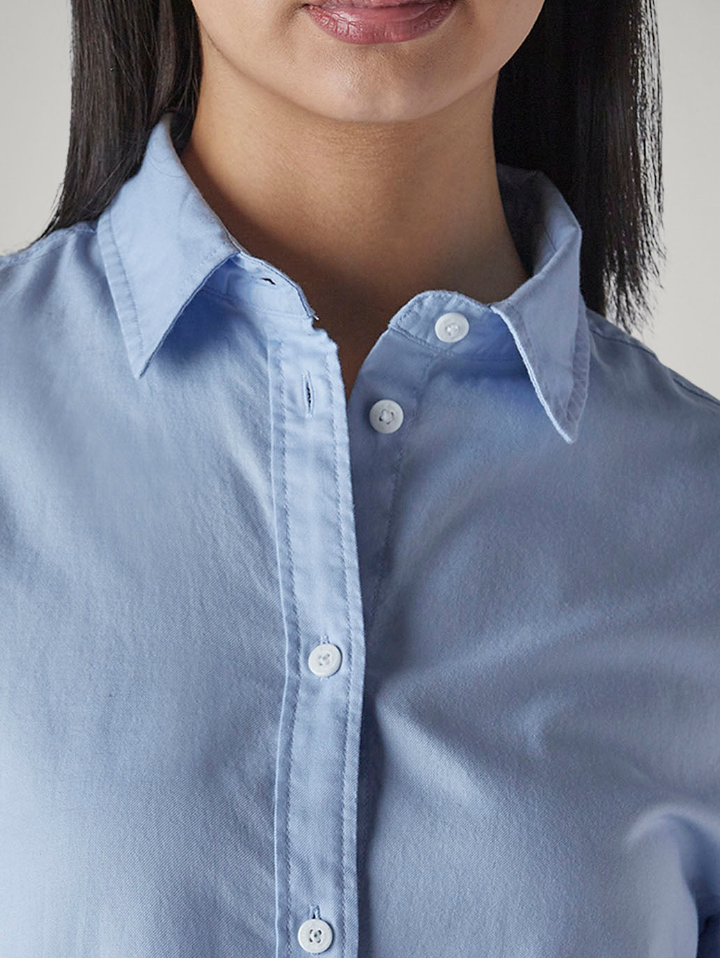 Women's Solid Regular Fit Oxford Shirt - Detail View