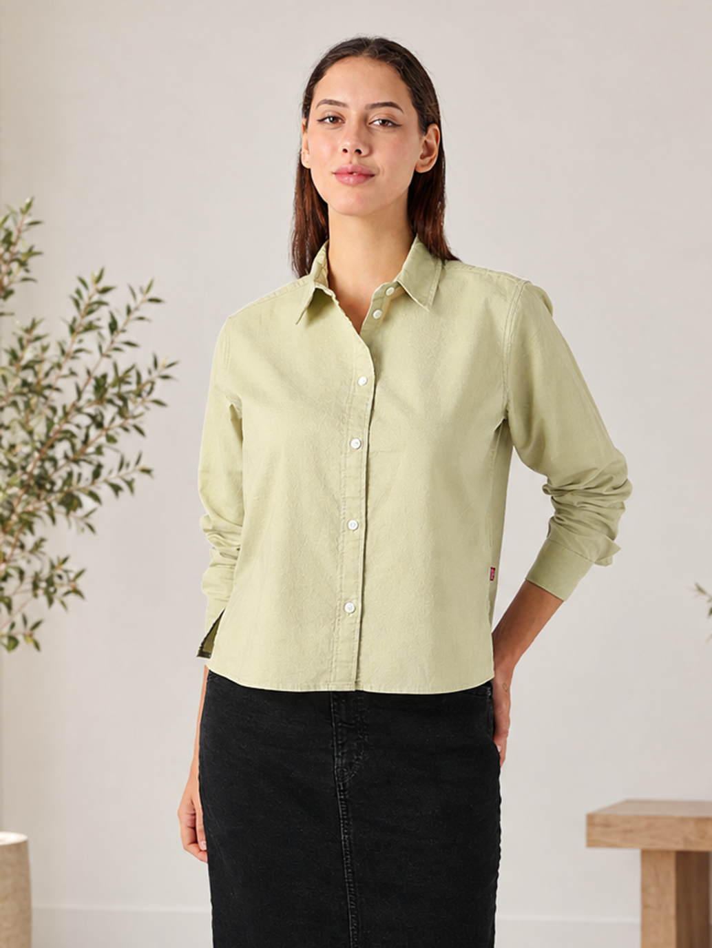 Women's Cotton Regular Fit Solid Oxford Shirt