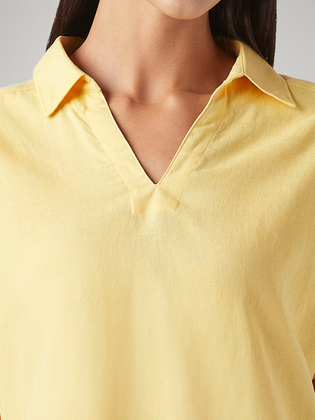 Women's Solid Relaxed Fit Linen Top - Detail View