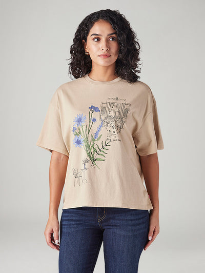 levi's Women's Graphic Print Relaxed Fit Oversized T-Shirt-picture-13