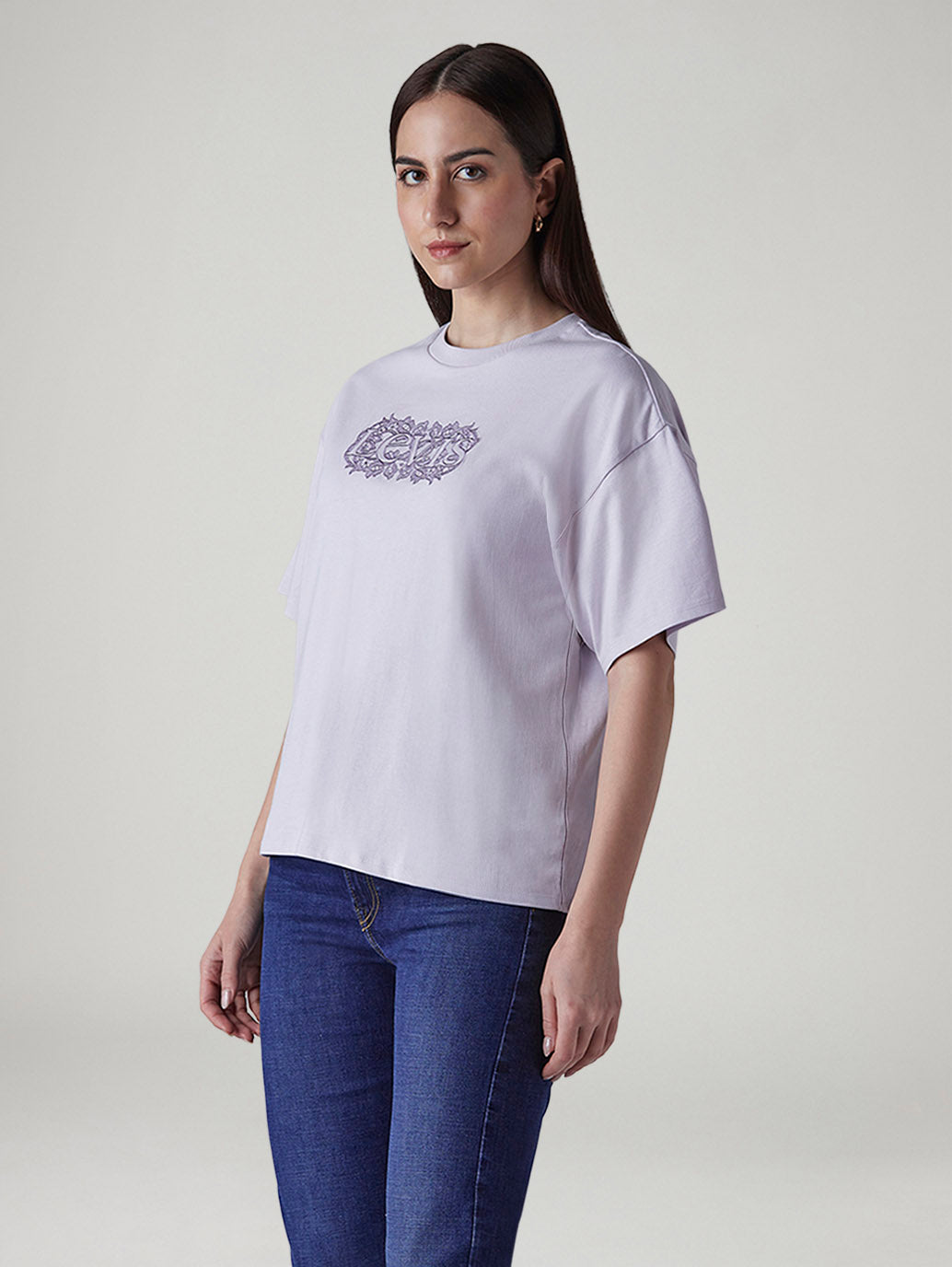 Women's Embroidered Relaxed Fit T-Shirt - 20 View