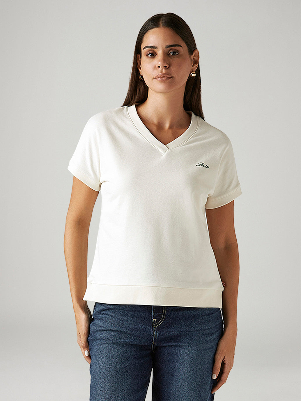 Women's Solid White Relaxed Fit T-shirt