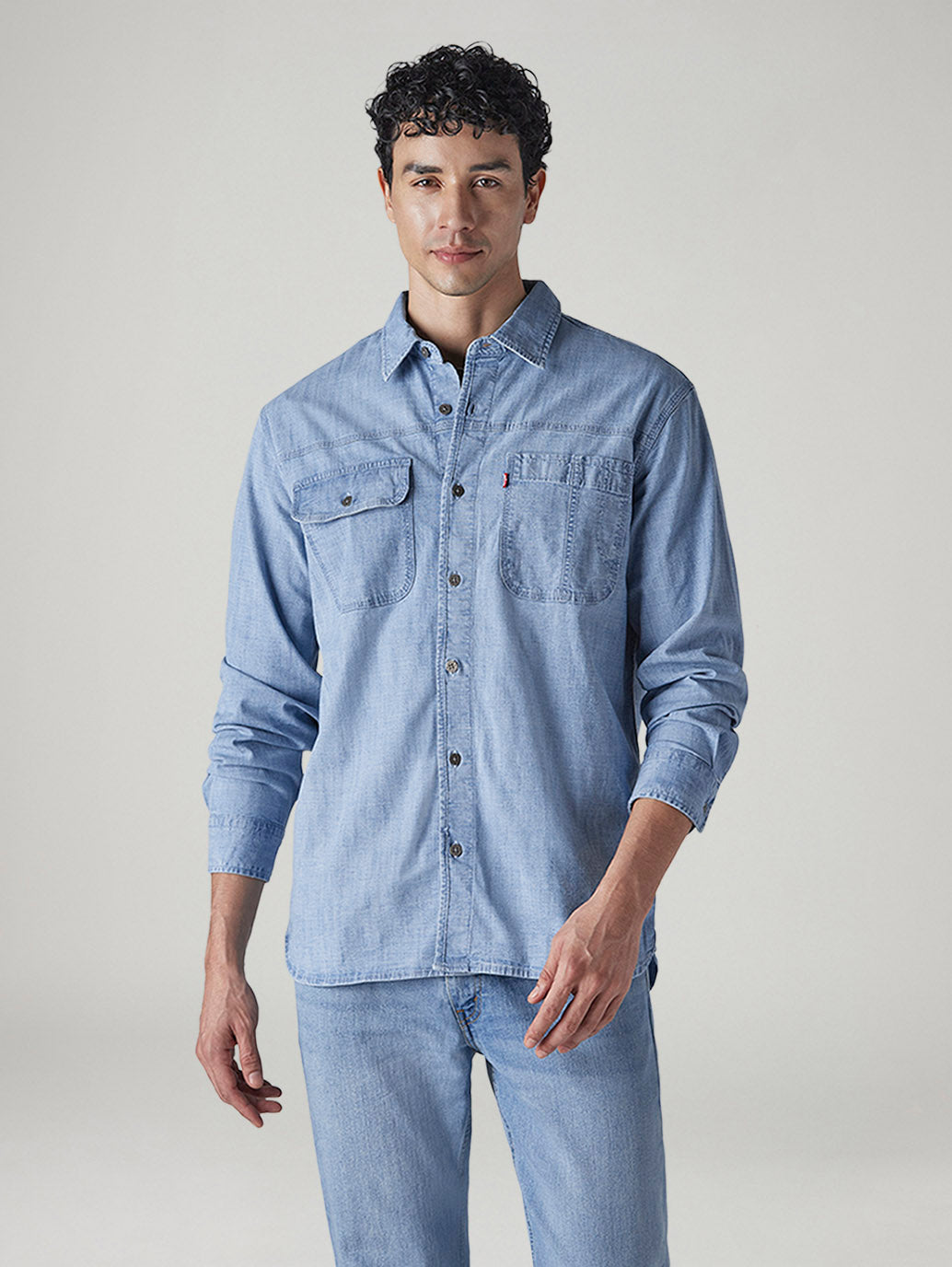 Men's Solid Relaxed Fit Chambray Shirt - Front View