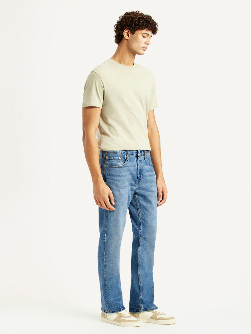 Men's 527 Med Indigo Bootcut Fit Mid Rise Jeans