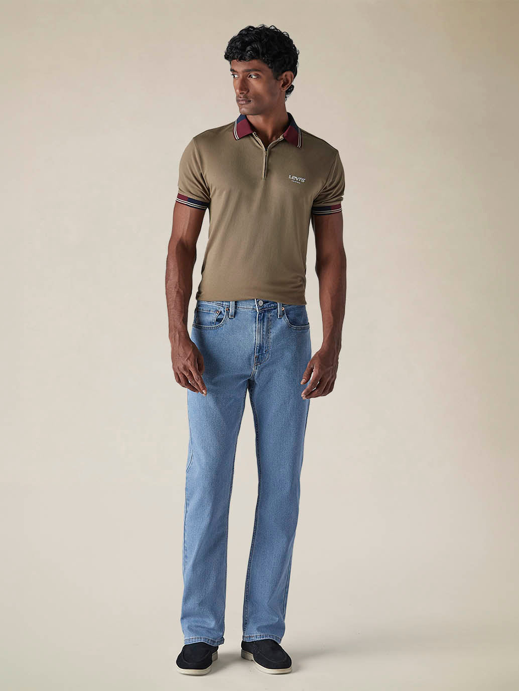Mens 527 Mid Rise Bootcut Fit Cotton Stretch Blend Jeans - Front View