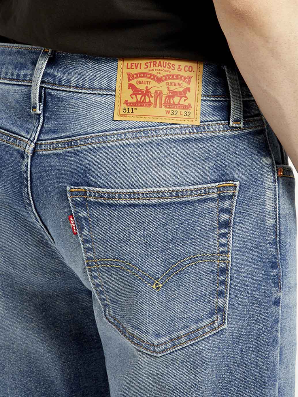 Men's 517 Med Indigo Bootcut Fit Mid Rise Jeans - Detail View