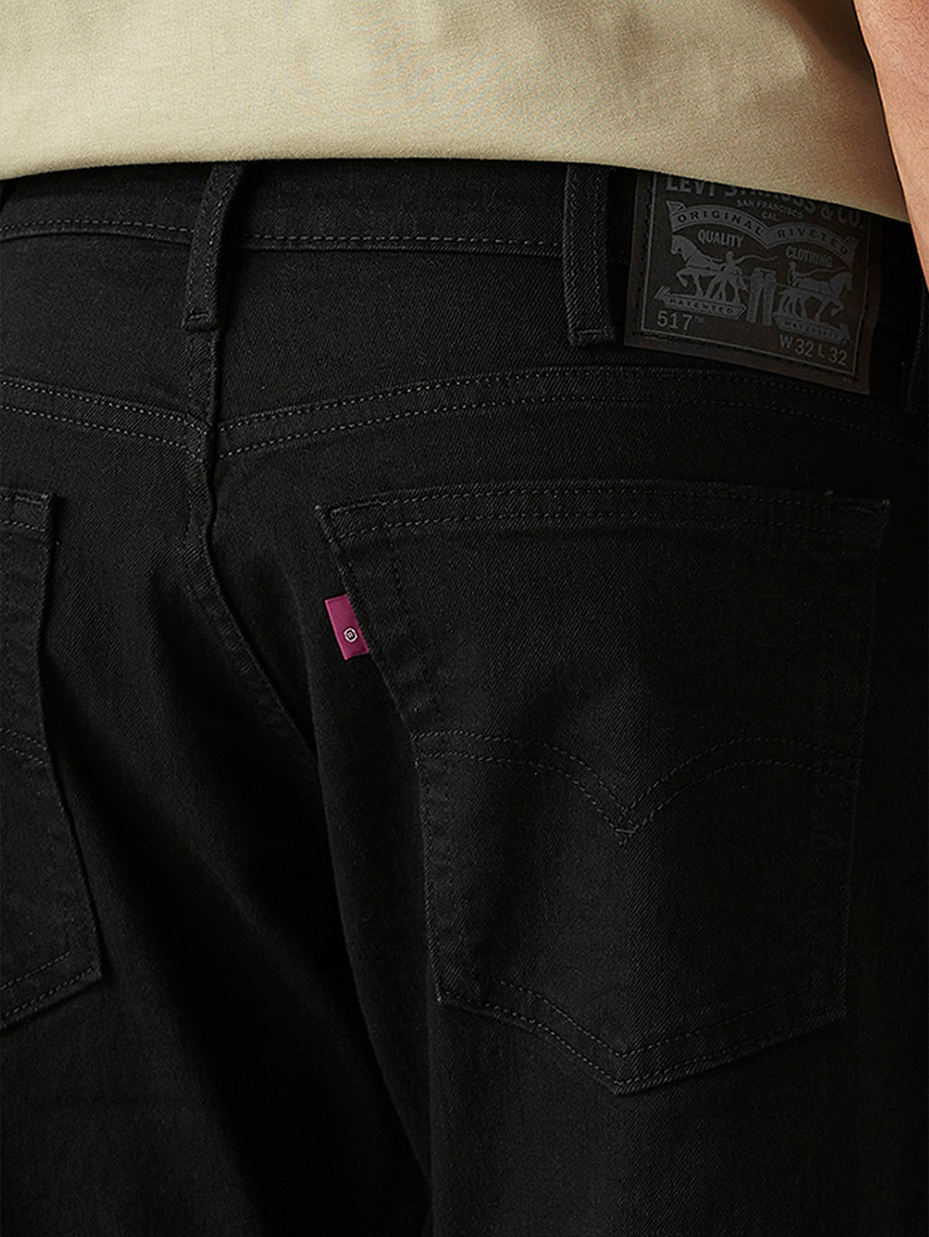 Men's 517 Black Bootcut Mid Rise Jeans – Levis India Store