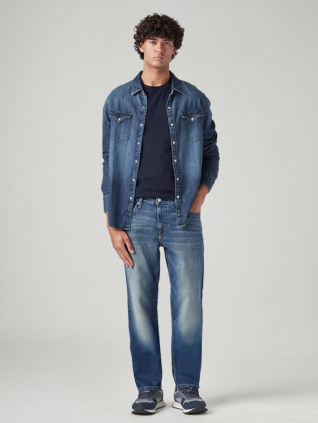 Men's 541 Blue Athletic Tapered Fit Mid Rise Tinted Jeans