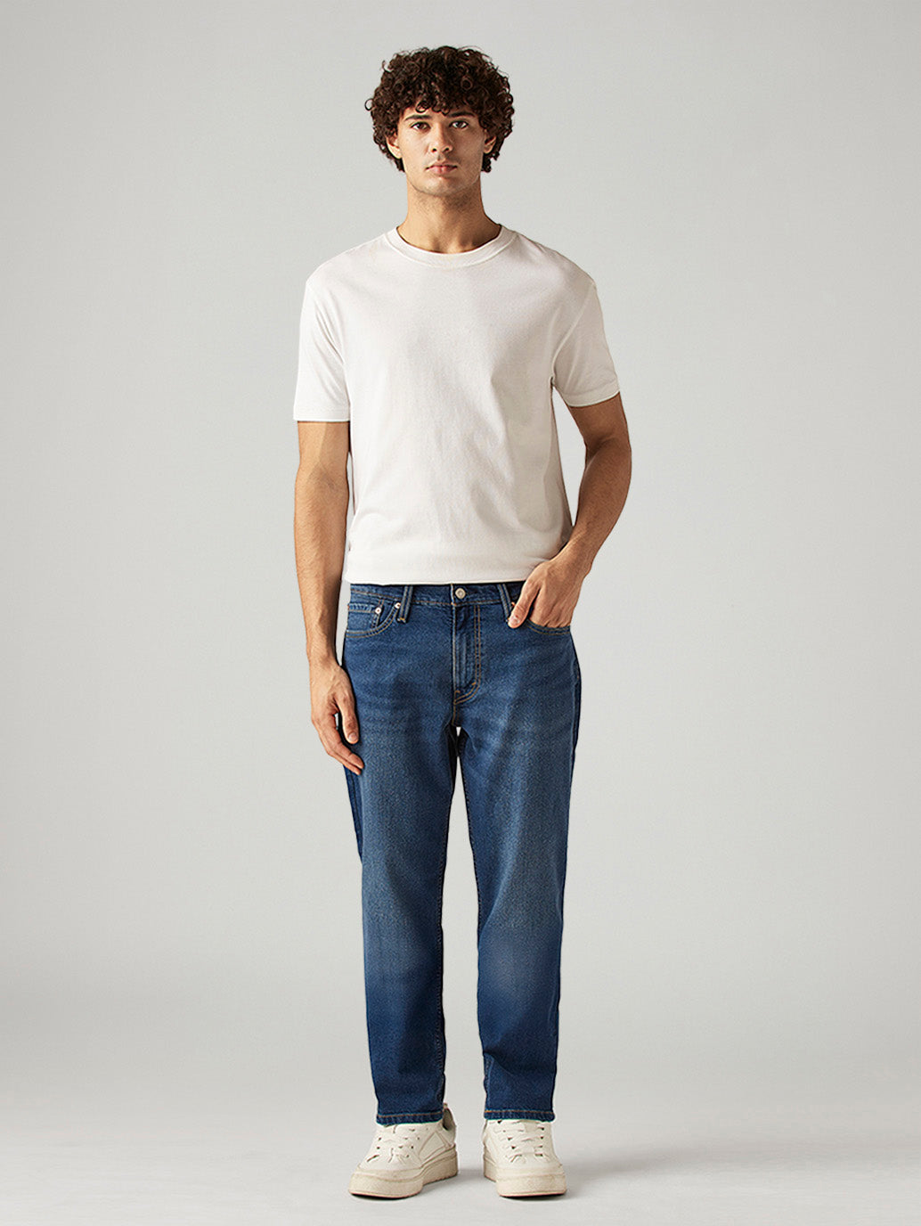 Men's 541 Blue Athletic Tapered Fit Mid Rise Tinted Jeans - Front View