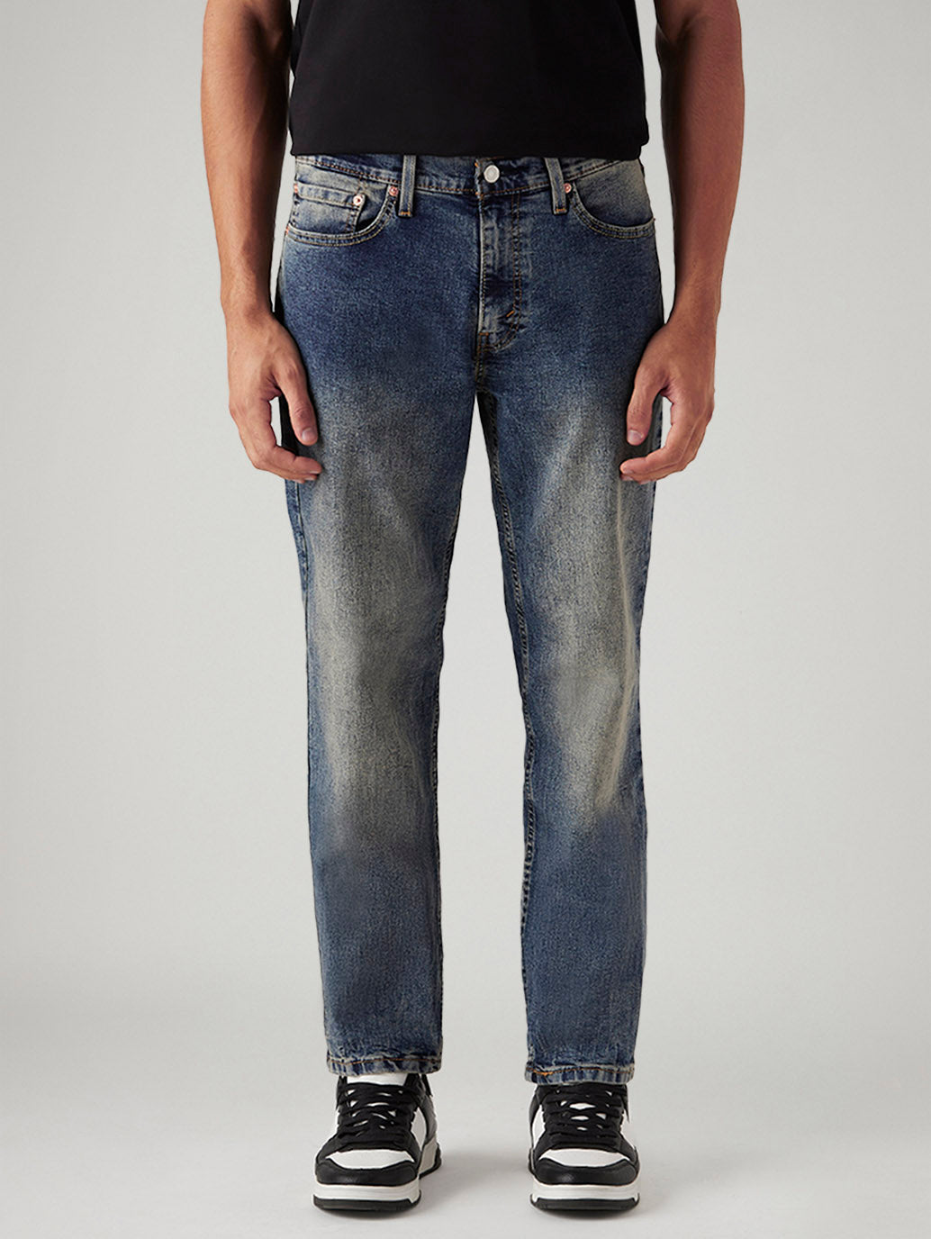 Men's Tinted 541 Blue Athletic Tapered Fit Mid Rise Jeans - Front View