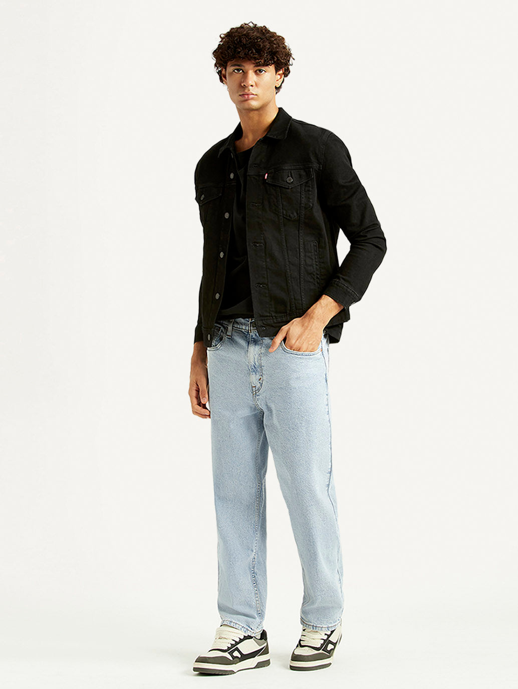 Men's 568 Light Indigo Loose Fit Mid Rise Jeans - Styleshot View