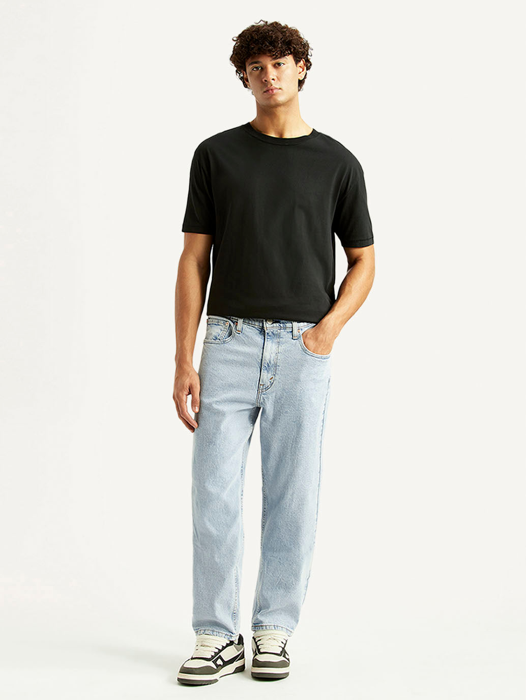 Men's 568 Light Indigo Loose Fit Mid Rise Jeans - Front View