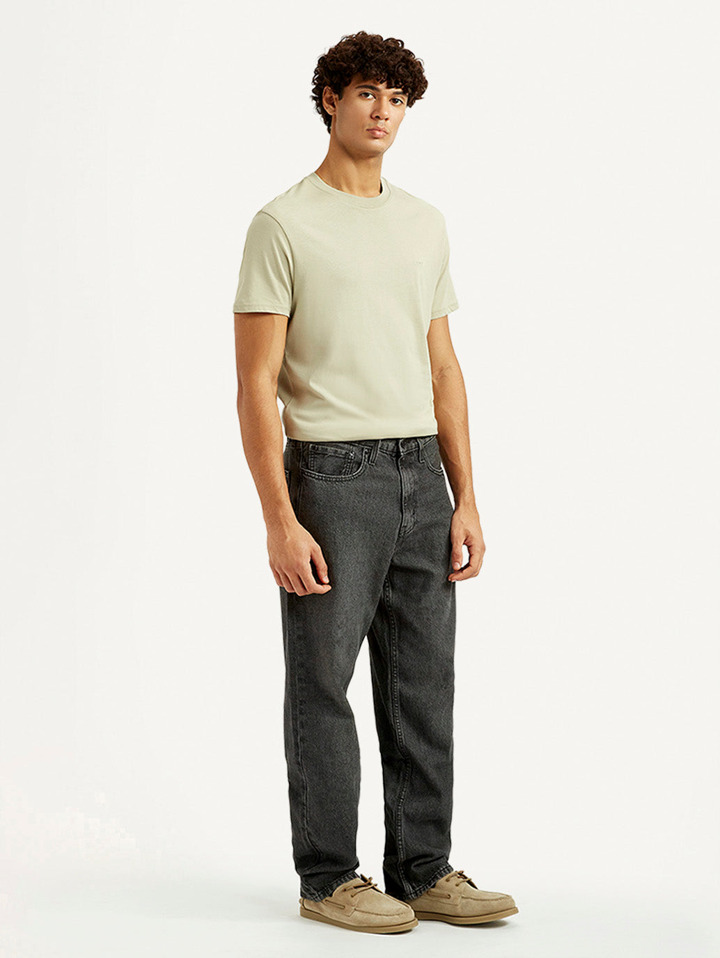 Men's 568 Black Loose Fit Mid Rise Jeans - Side View