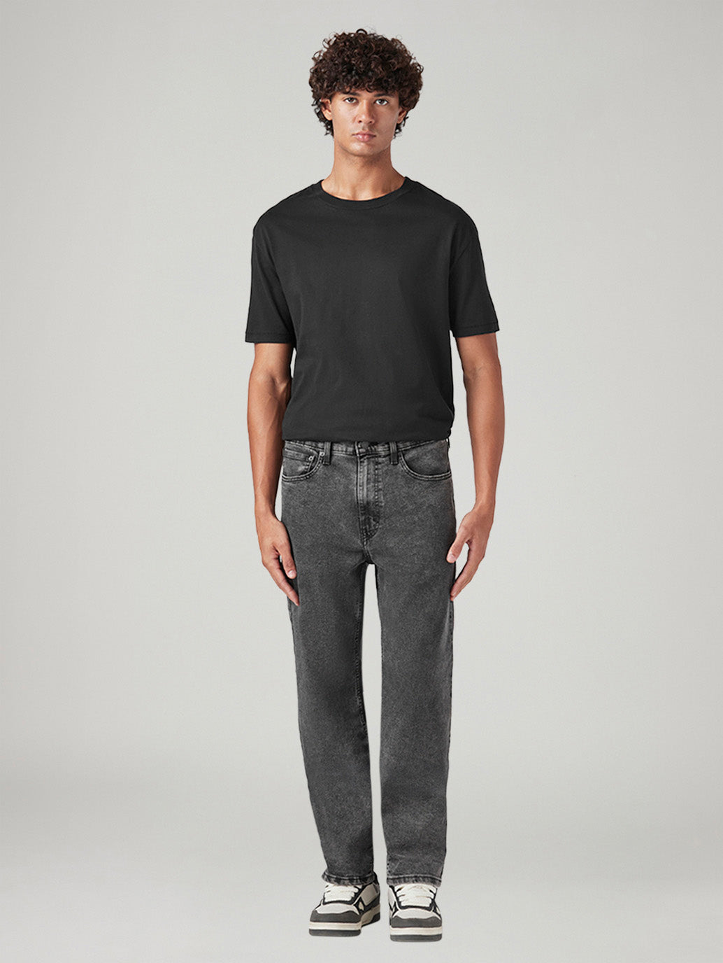 Men's 568 Grey Loose Fit Mid Rise Jeans - Front View