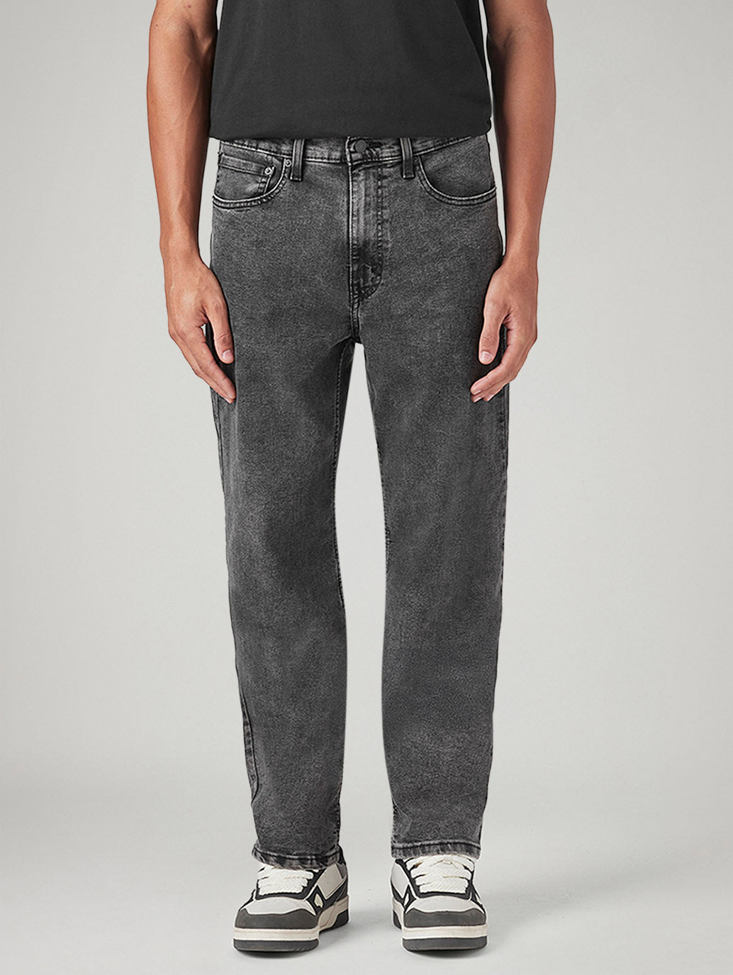 Men's 568 Grey Loose Fit Mid Rise Jeans - Front View