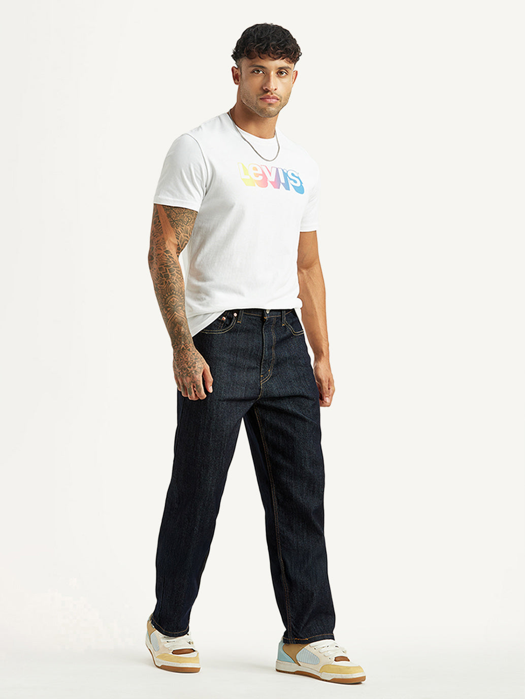 Men's 568 Navy Loose Fit Mid Rise Jeans - Styleshot View