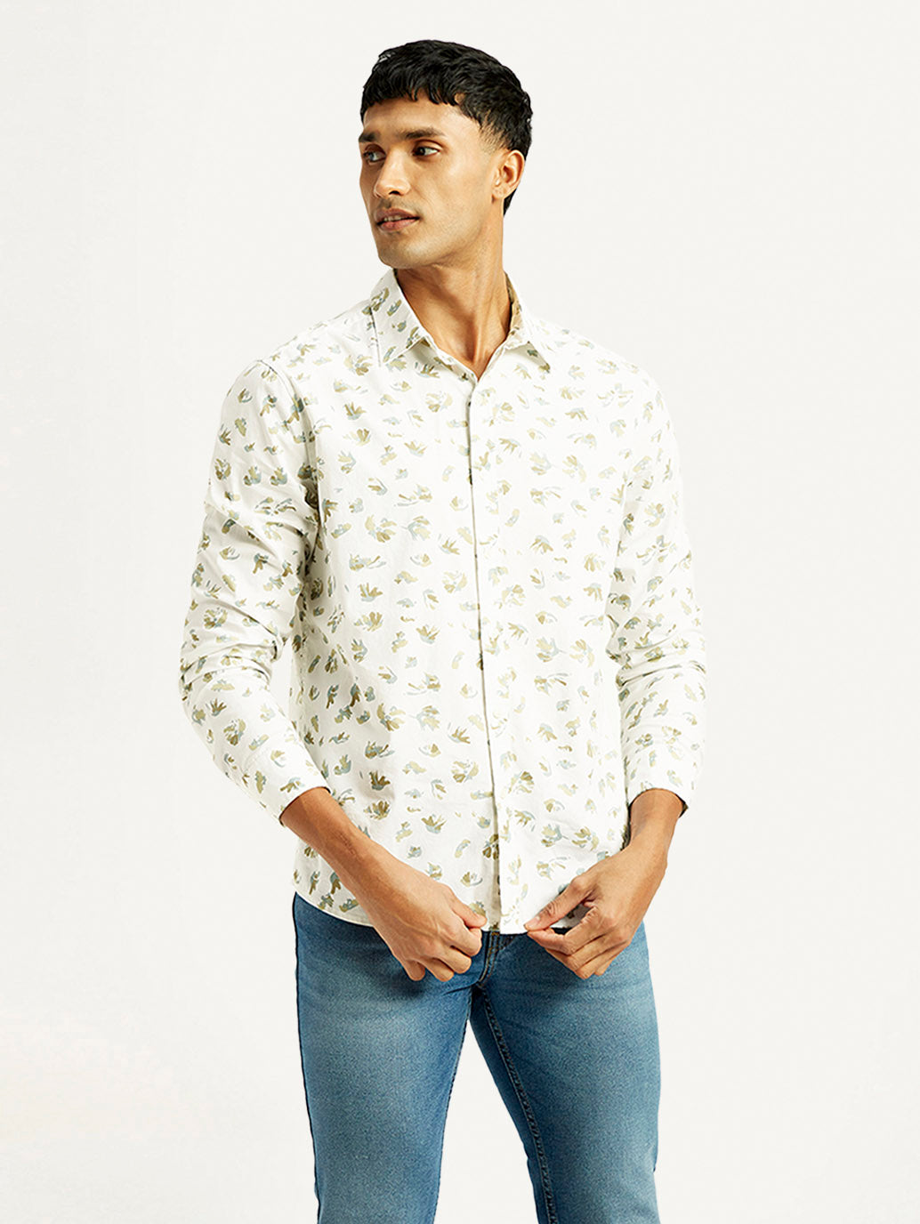 Men's Abstract Print Slim Fit Shirt - Front View
