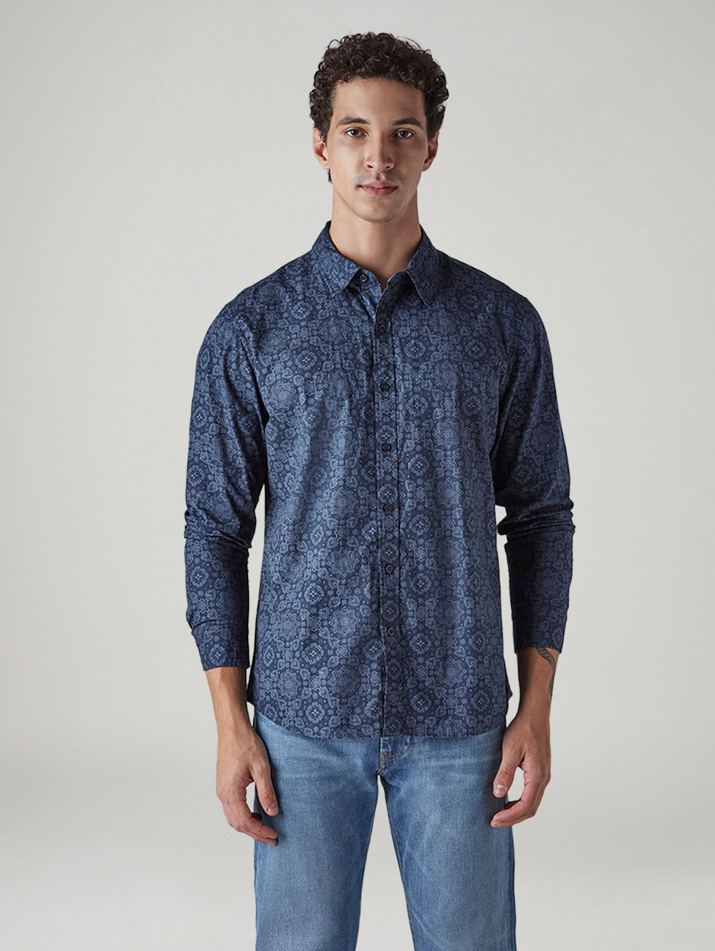 Men's Printed Slim Fit Poplin Shirt - Front View