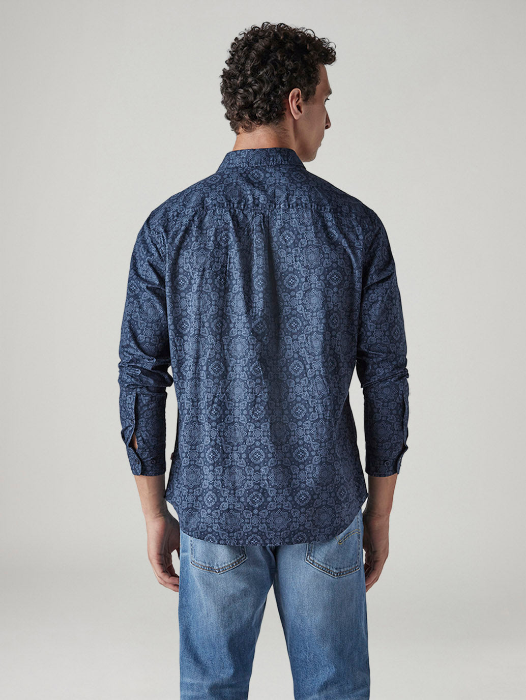 Men's Printed Slim Fit Poplin Shirt - Back View