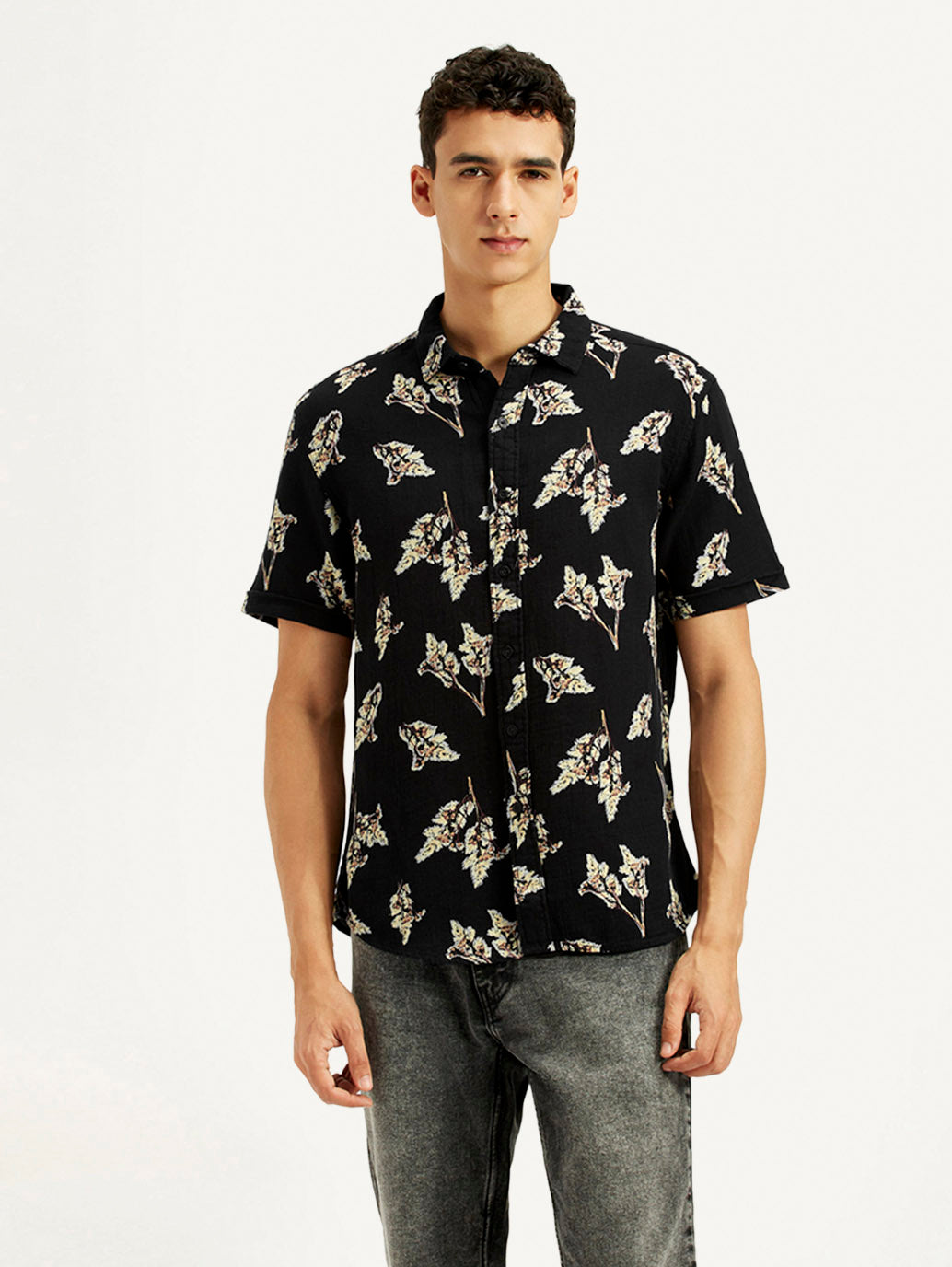 Men's Floral Slim Fit Shirt - Front View