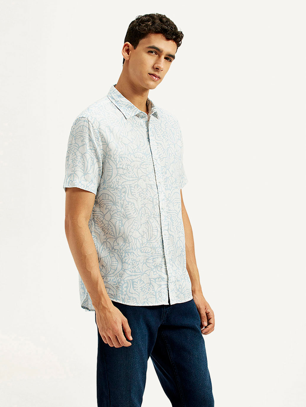 Men's Printed Slim Fit Linen Shirt - Side View