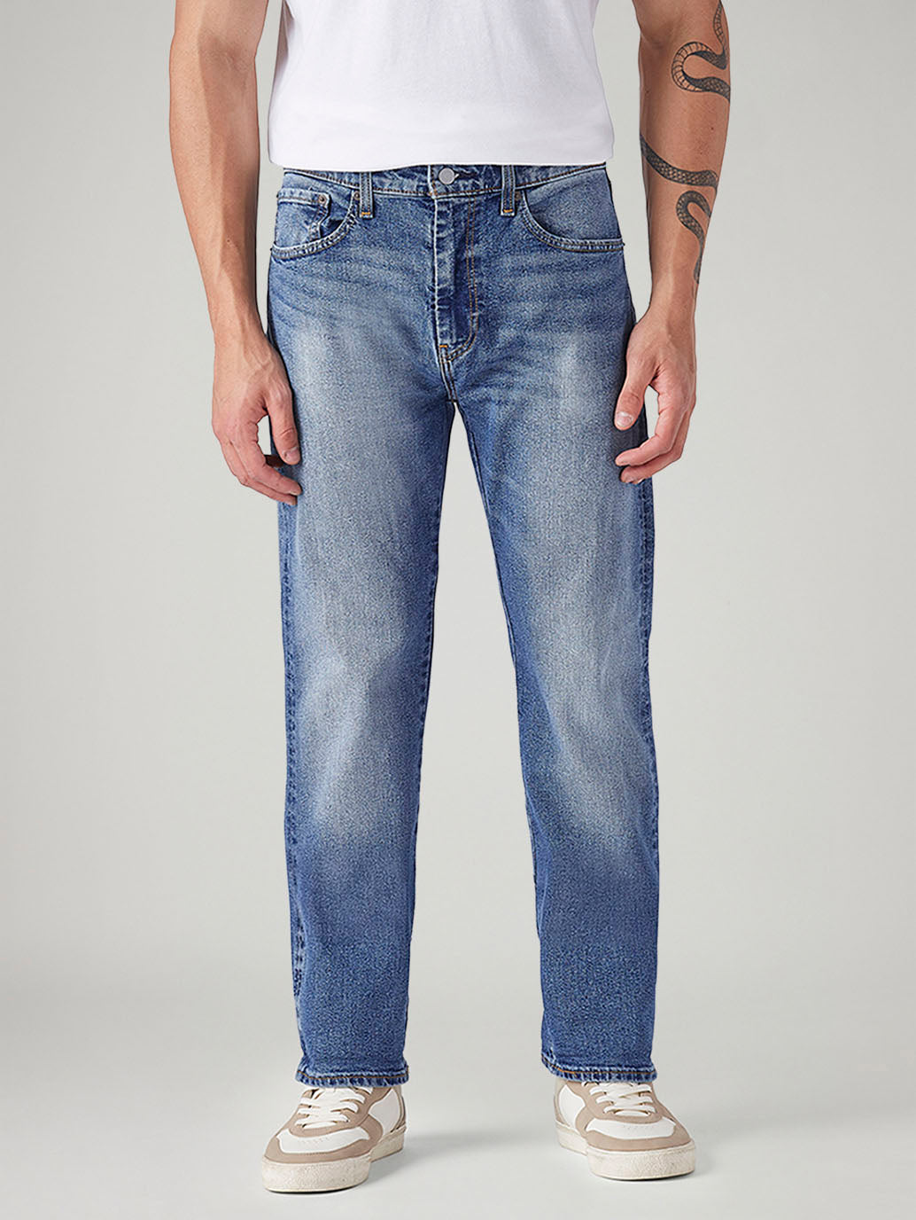 Men's 505 Blue Straight Fit Mid Rise Commuter Jeans – Levis India