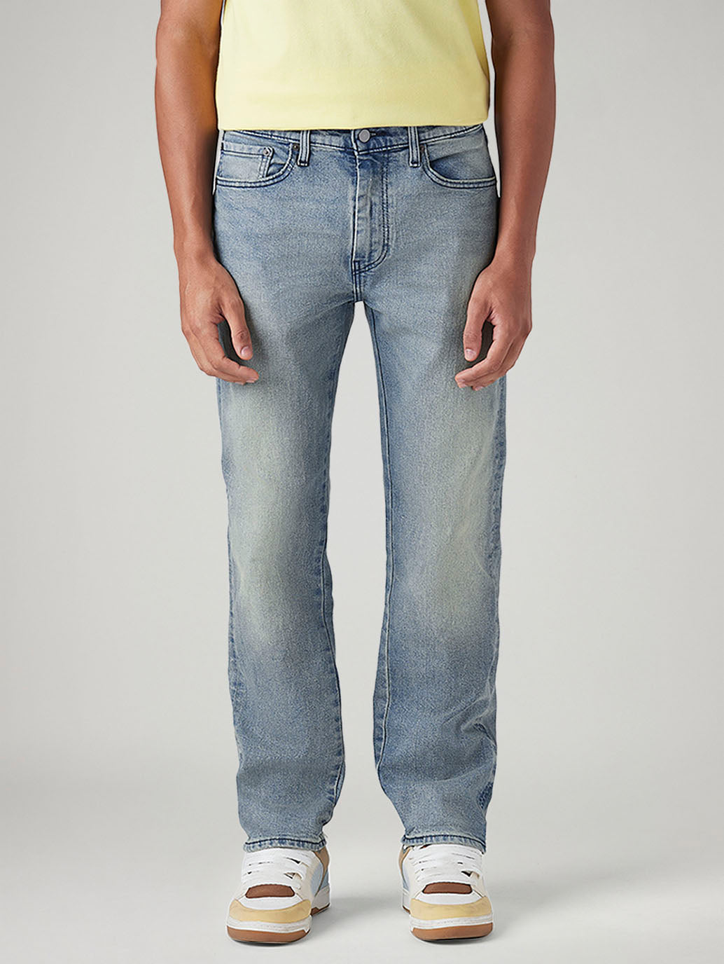 Men's 505 Light Blue Straight Fit Mid Rise Commuter Jeans - Front View