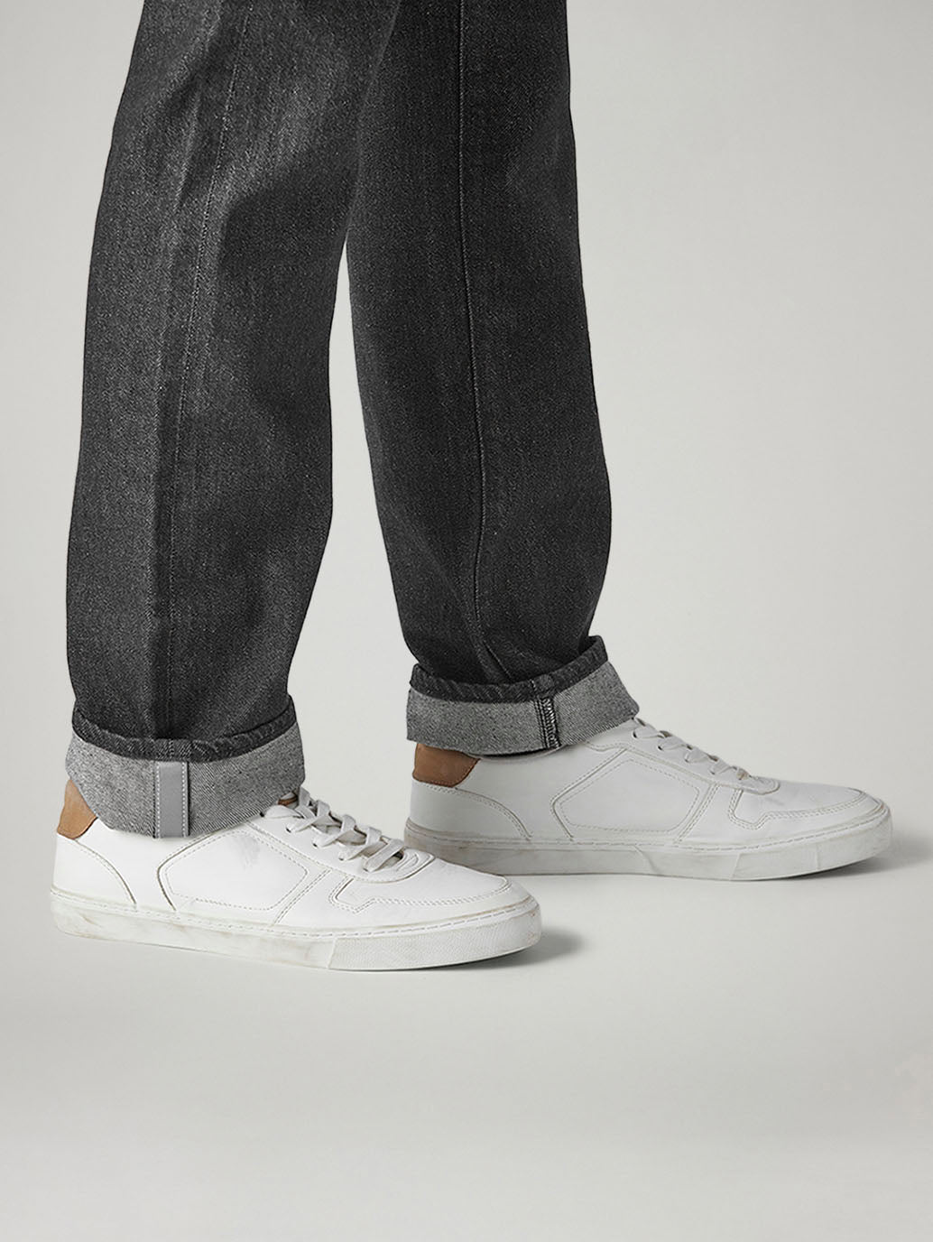Men's 505 Charcoal Grey Straight Fit Mid Rise Jeans - Detail View
