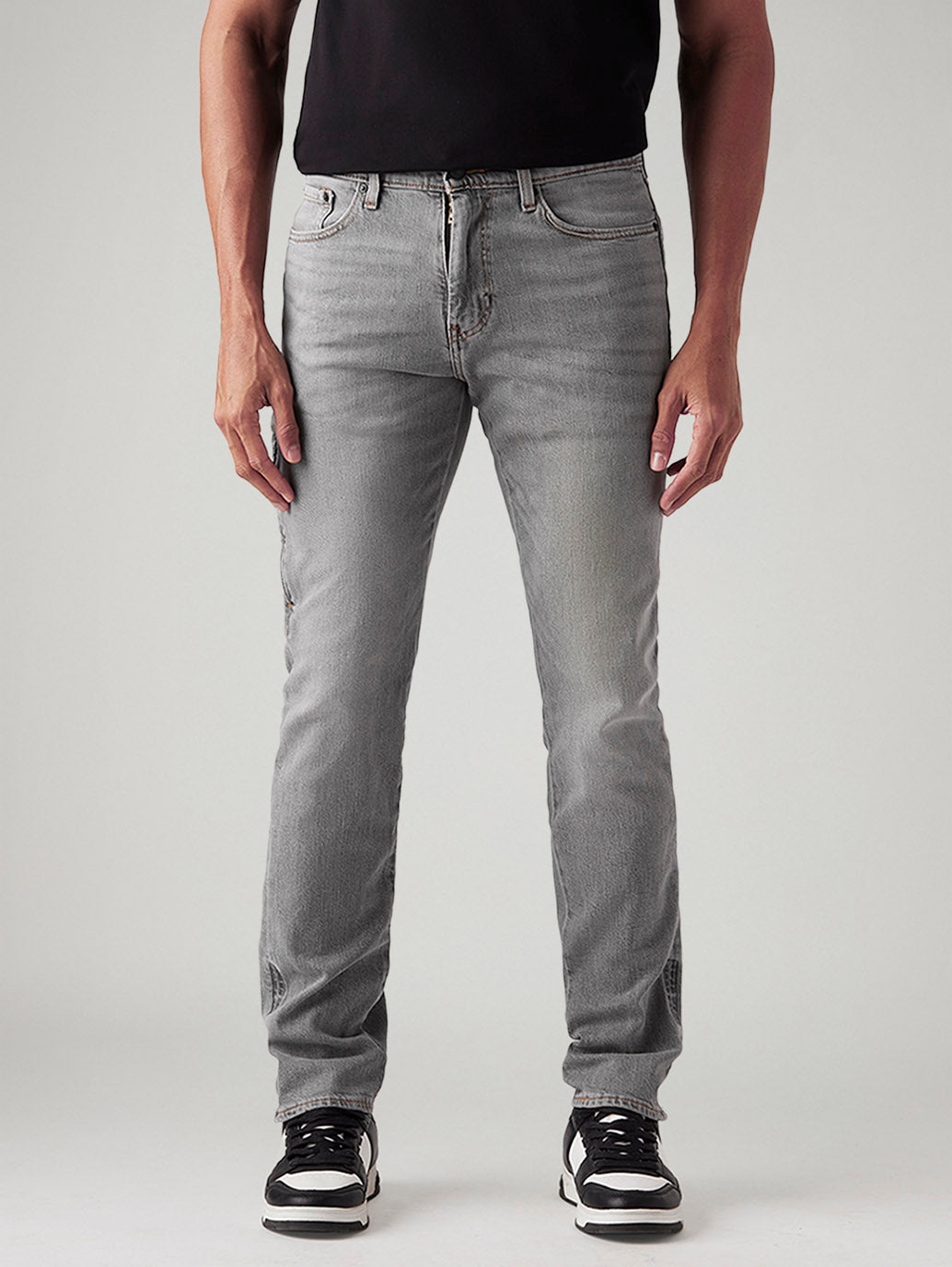 Men's 511 Charcoal Grey Slim Fit Mid Rise Commuter Jeans - Front View