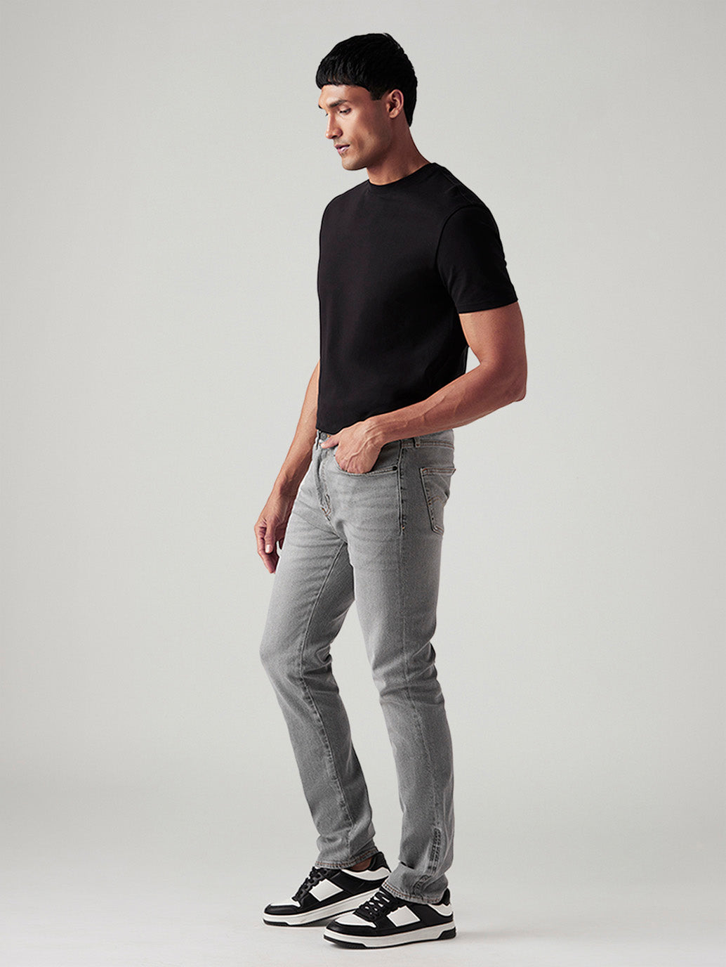 Men's 511 Charcoal Grey Slim Fit Mid Rise Commuter Jeans - Side View